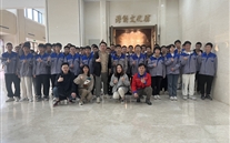 铜梁职教中心学生参观亚星文化馆