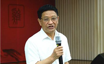 亚星集团举行“学习优秀传统文化 提升精神境界”的专题报告会