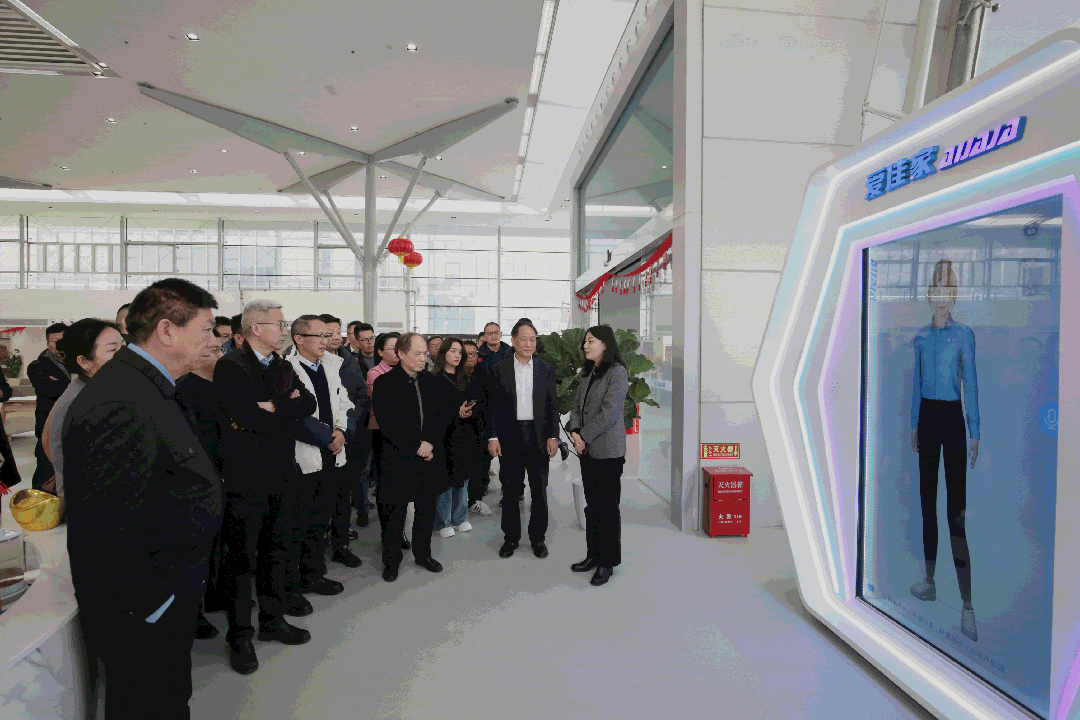 微信图片_20240327151019.gif 微信图片_20240327151019.gif