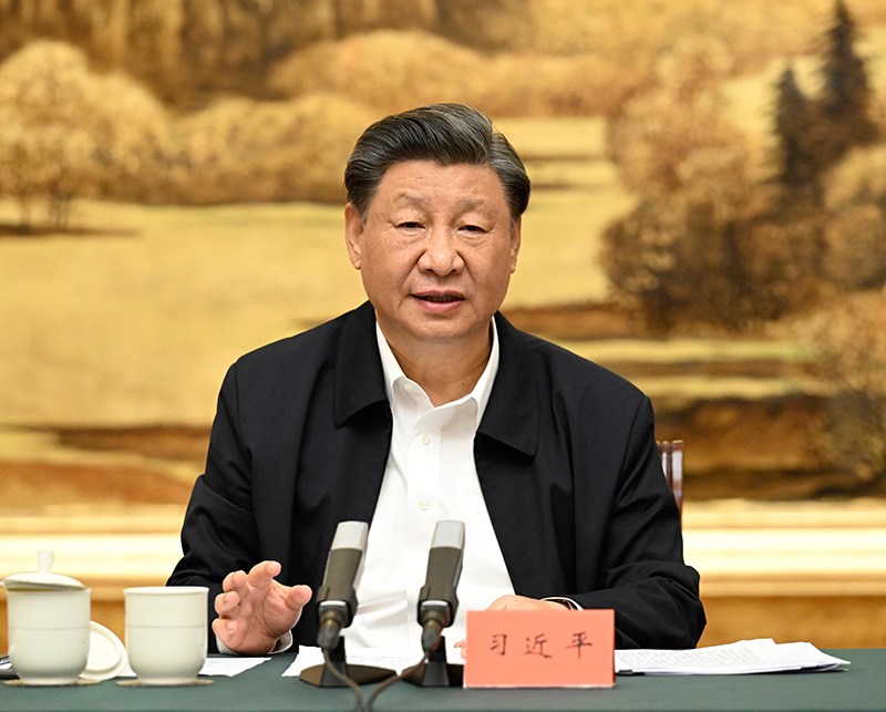 5月17日上午，中共中央总书记、国度主席、中央军委主席习近平在陕西西安主持中国－中亚峰会前夕，专门听取陕西省委和省当局工作汇报，颁发了沉要讲话。